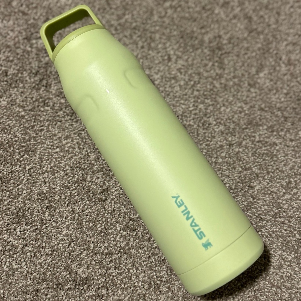 Stanley IceFlow AeroLight 36oz Water Bottle